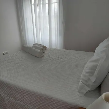 Quinta Dos Brazilaves - *