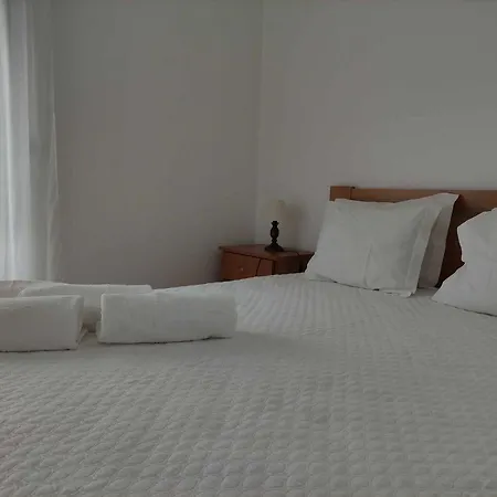 Daire Quinta Dos Brazilaves - *