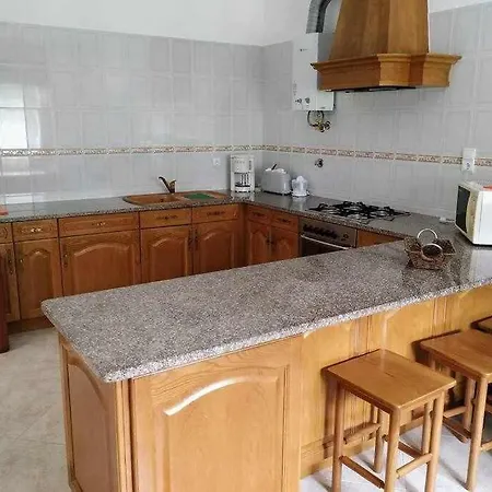 Quinta Dos Brazilaves - *