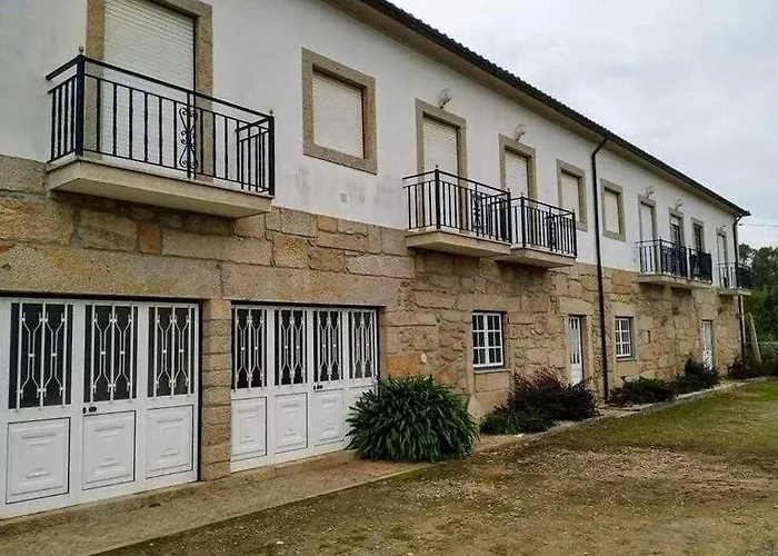 Quinta Dos Brazilaves - *