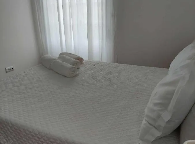 Quinta Dos Brazilaves - *