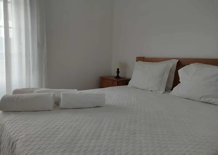 Apartment Quinta Dos Brazilaves - *